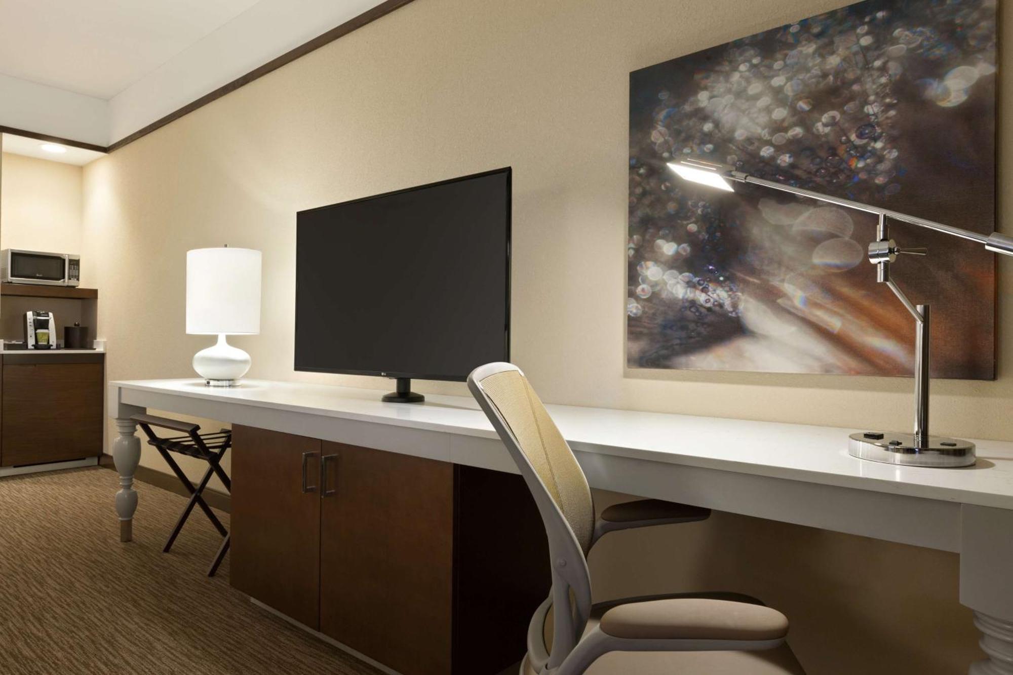 Hilton Garden Inn Charlotte Southpark Экстерьер фото