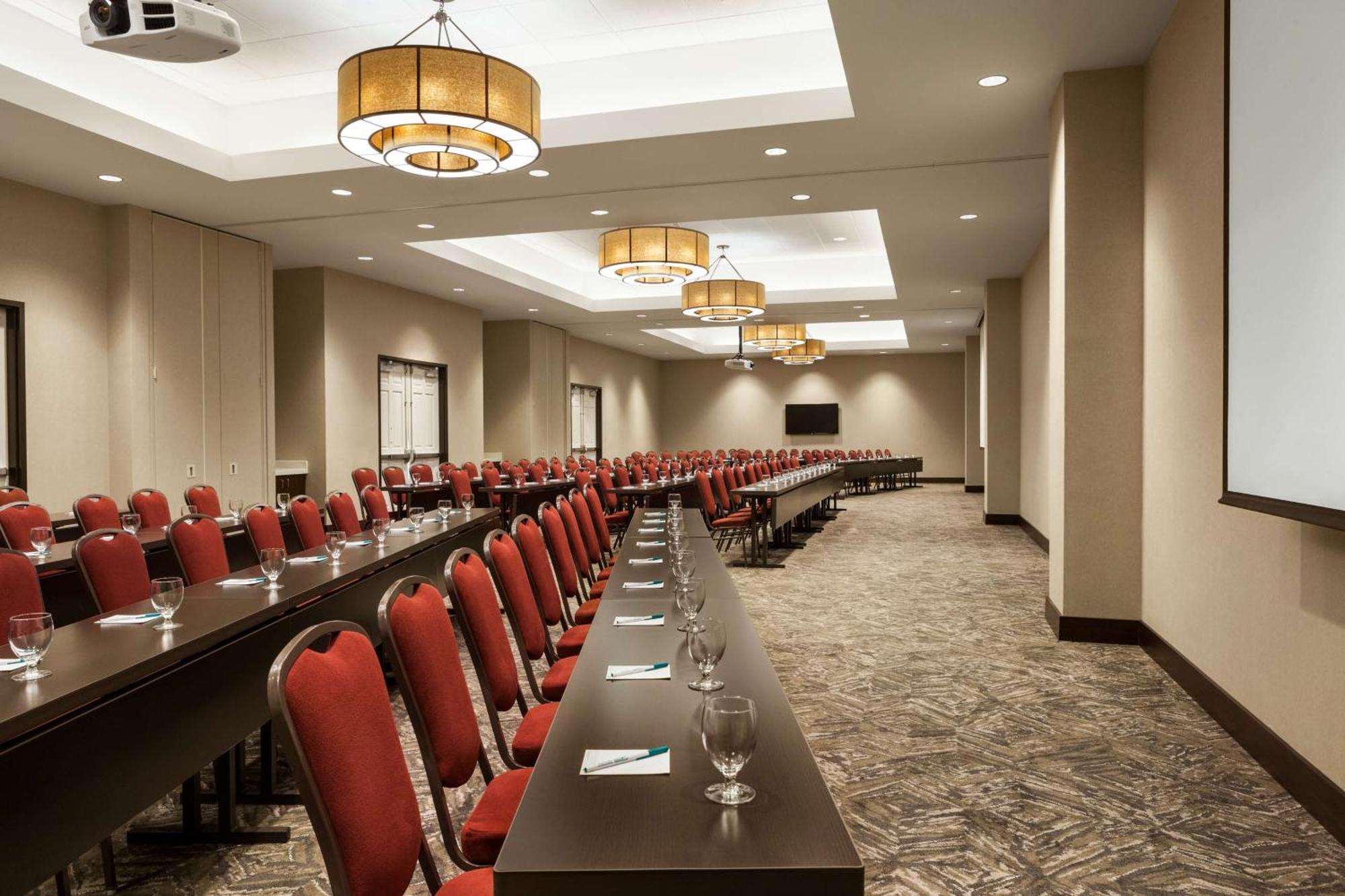 Hilton Garden Inn Charlotte Southpark Экстерьер фото